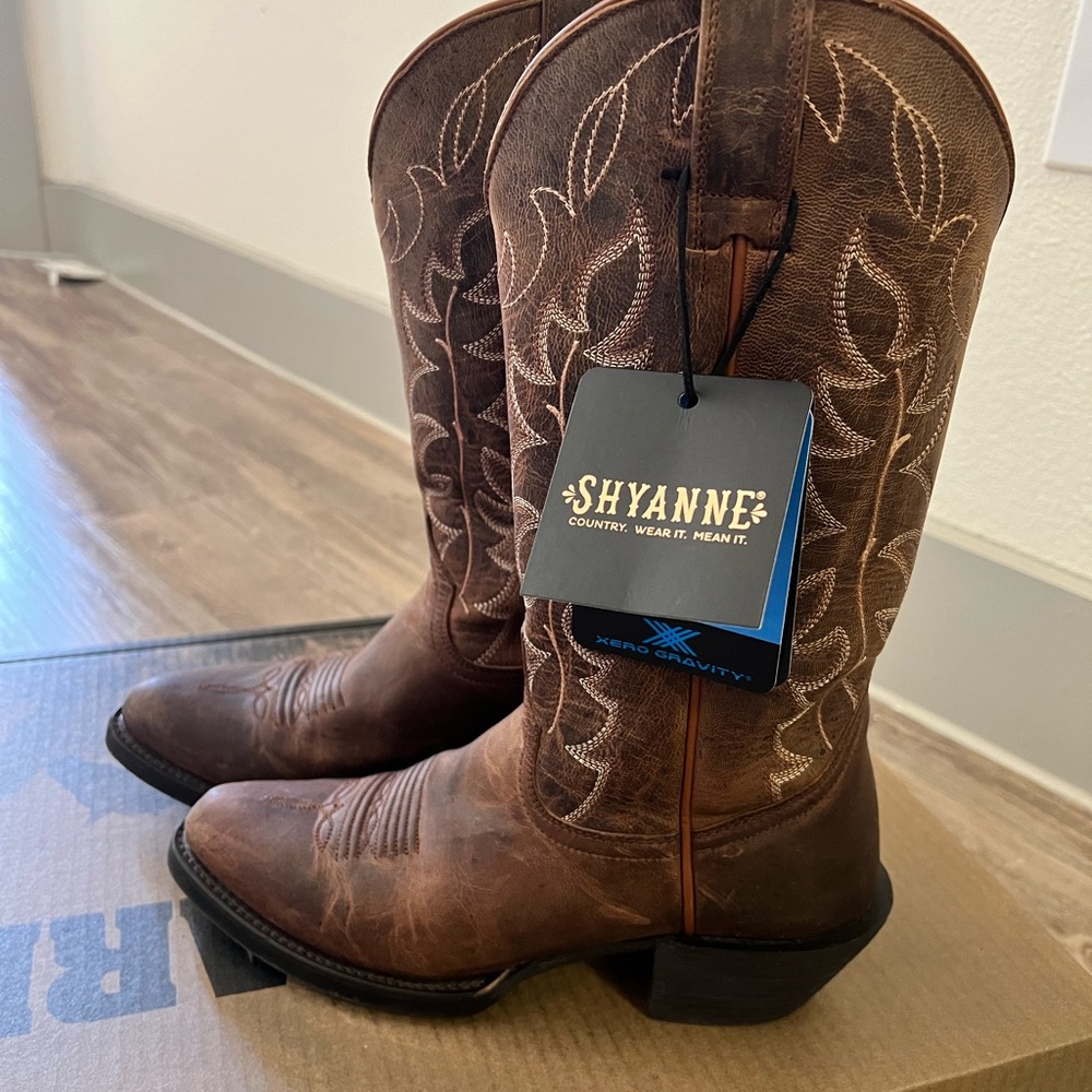 Shyanne Cowboy Boots